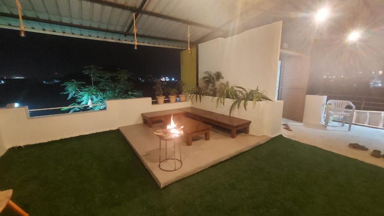 White Smoke Villa Igatpuri Εξωτερικό φωτογραφία